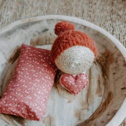 Gorrito básico con pompom