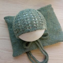 Gorrito calado y Wrap a juego