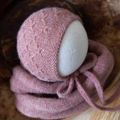 Conjunto de wrap liso y gorrito con textura
