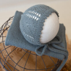Set de gorrito calado y wrap a juego tejido