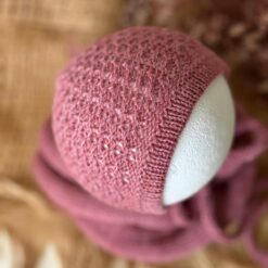 Conjunto de gorrito con textura y wrap liso a juego