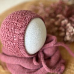Conjunto de gorrito con textura y wrap liso a juego